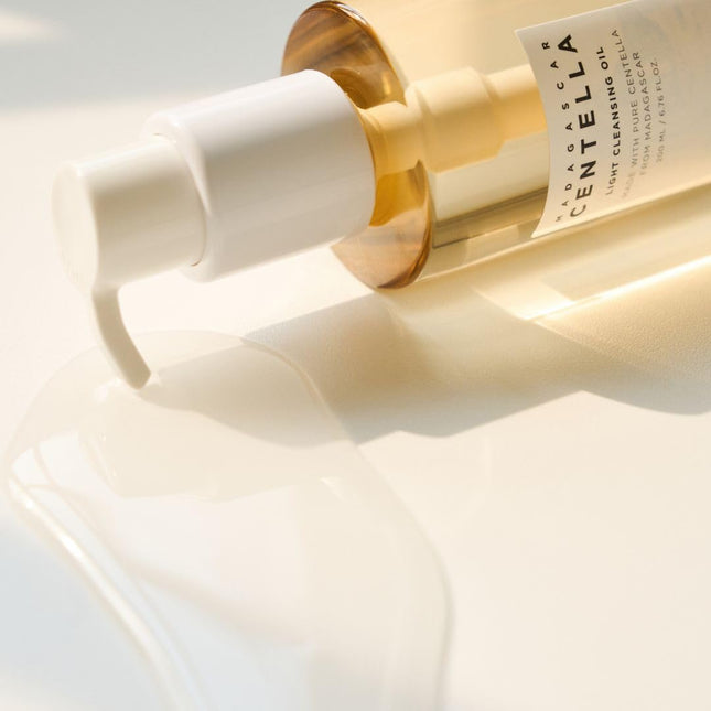 SKIN1004 Madagascar Centella Light Cleansing Oil -30ml