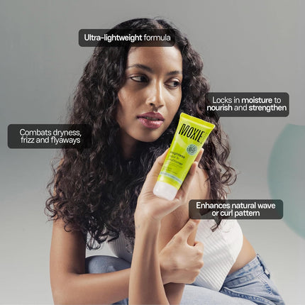 MOXIE BEAUTY Weightless Leave-In Conditioner-120 ml